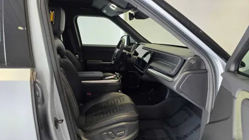 2025 Rivian R1S 7PDSGBBA6SN045481