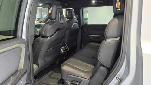 2025 Rivian R1S 7PDSGBBA6SN045481