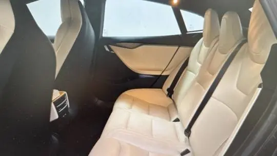 2020 Tesla Model S 5YJSA1E28LF356708