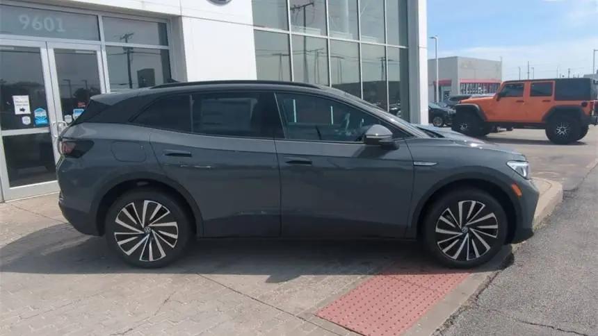 2025 Volkswagen ID.4 1V2DSPE87SC006509