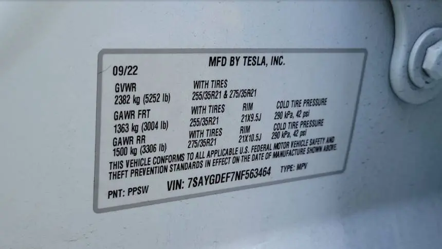 2022 Tesla Model Y 7SAYGDEF7NF563464