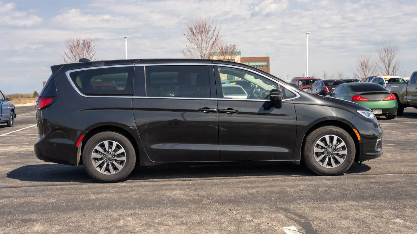 2022 Chrysler Pacifica 2C4RC1L78NR121126