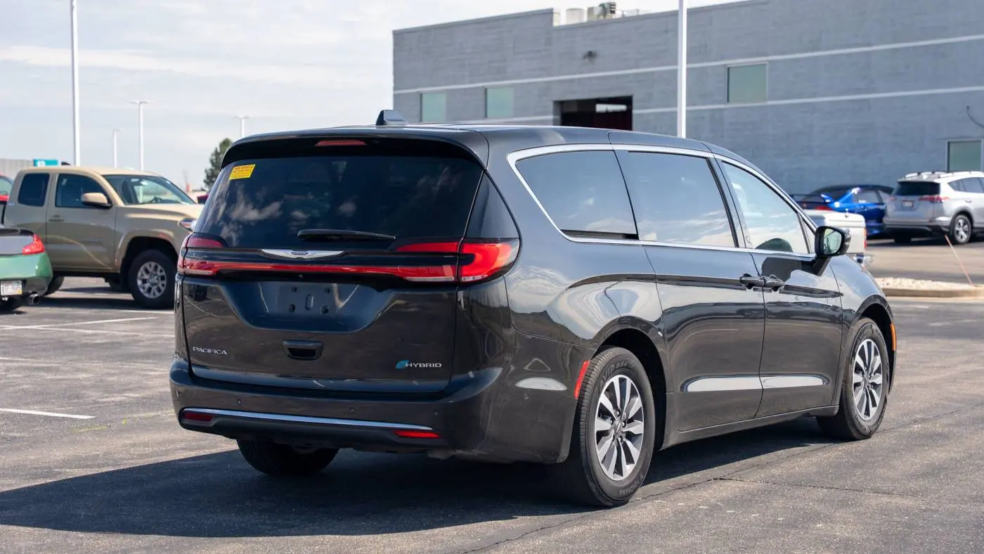 2022 Chrysler Pacifica 2C4RC1L78NR121126