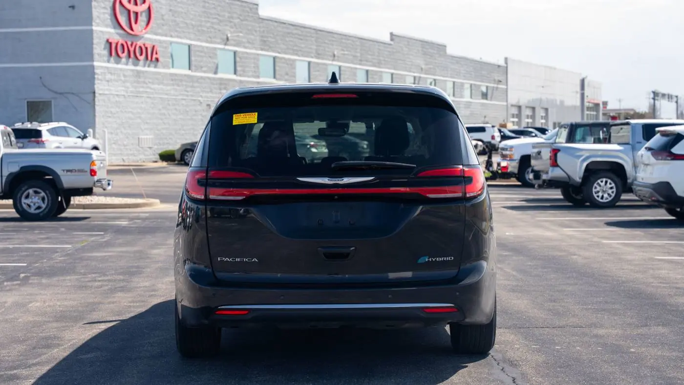 2022 Chrysler Pacifica 2C4RC1L78NR121126