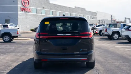 2022 Chrysler Pacifica 2C4RC1L78NR121126