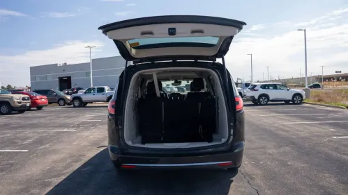 2022 Chrysler Pacifica 2C4RC1L78NR121126