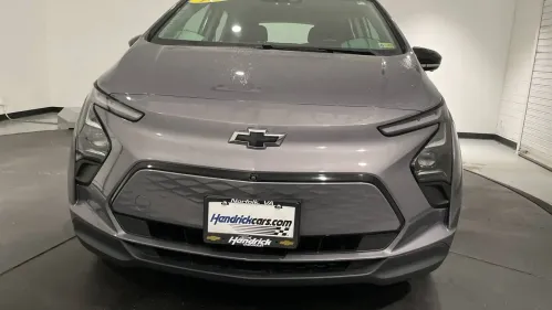 2022 Chevrolet Bolt - Images - 3
