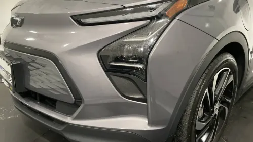 2022 Chevrolet Bolt - Images - 5