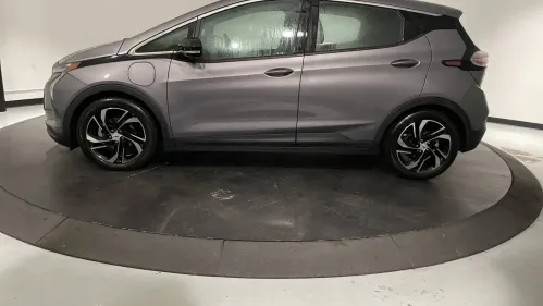 2022 Chevrolet Bolt - Images - 6