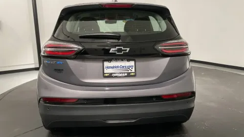 2022 Chevrolet Bolt - Images - 8