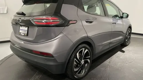 2022 Chevrolet Bolt - Images - 9