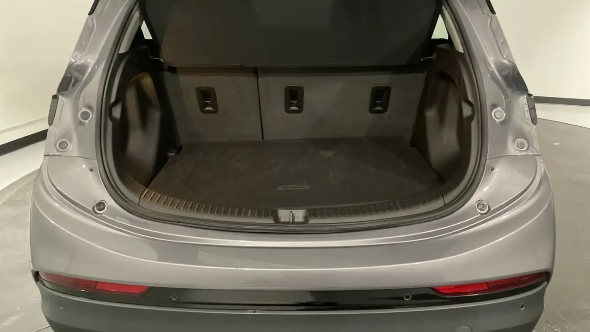 2022 Chevrolet Bolt - Images - 33