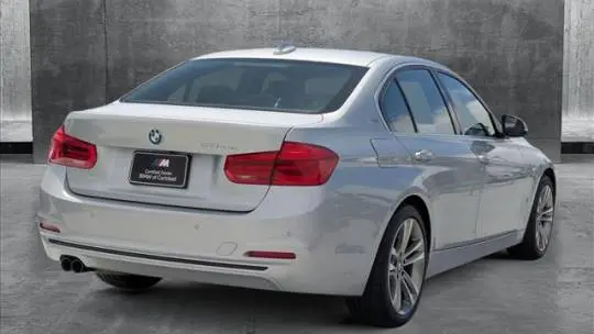 2017 BMW 3 Series WBA8E1C3XHA156680