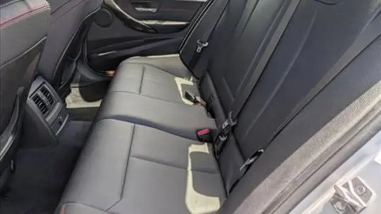 2017 BMW 3 Series WBA8E1C3XHA156680