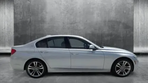 2017 BMW 3 Series WBA8E1C3XHA156680