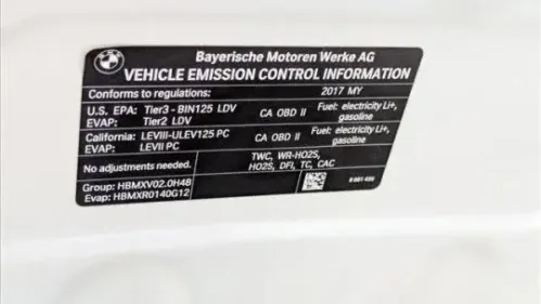 2017 BMW 3 Series WBA8E1C3XHA156680