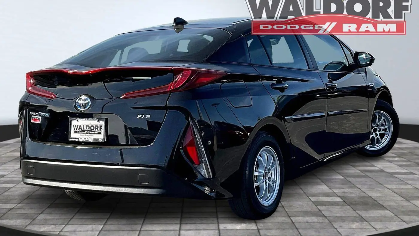 2022 Toyota Prius Prime JTDKAMFP9N3210992