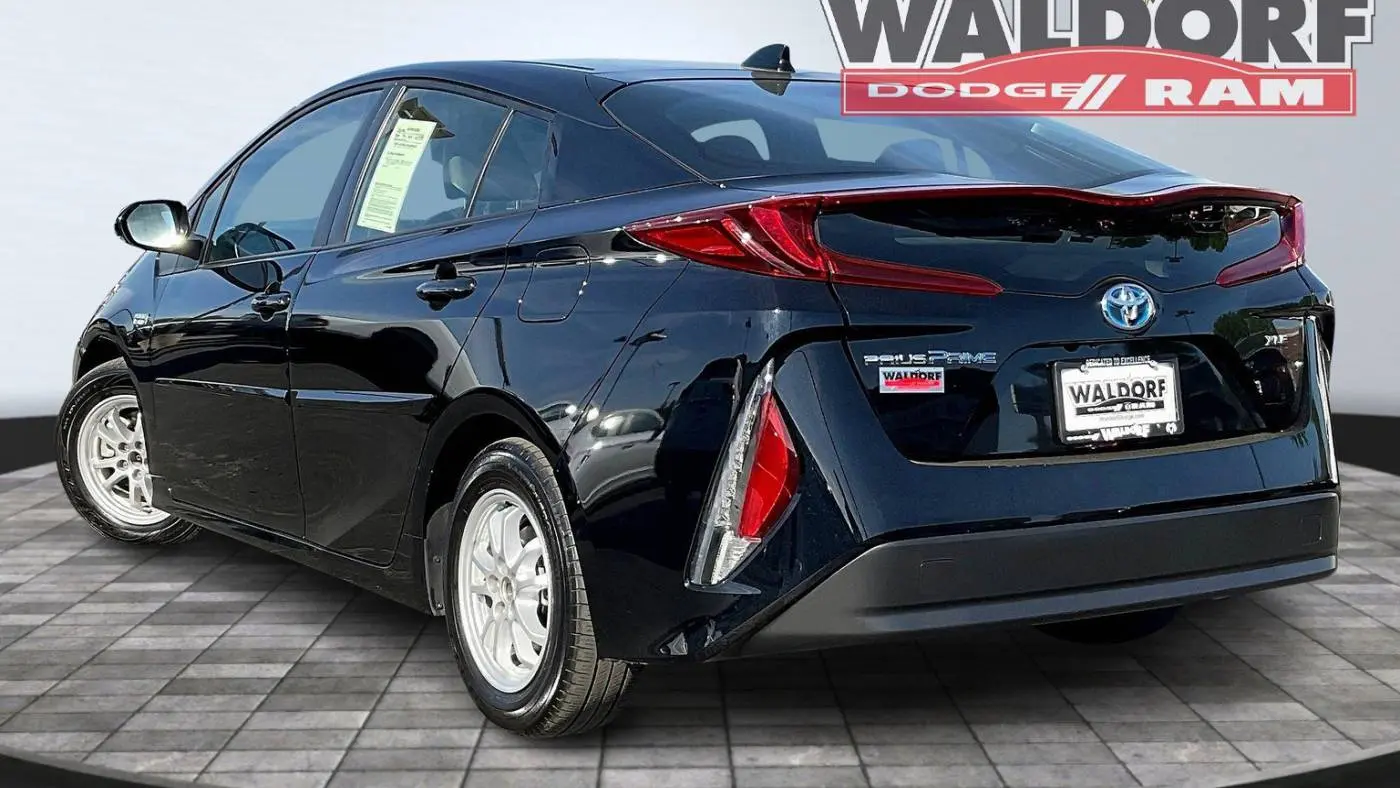2022 Toyota Prius Prime JTDKAMFP9N3210992