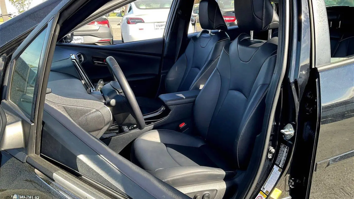 2022 Toyota Prius Prime JTDKAMFP9N3210992