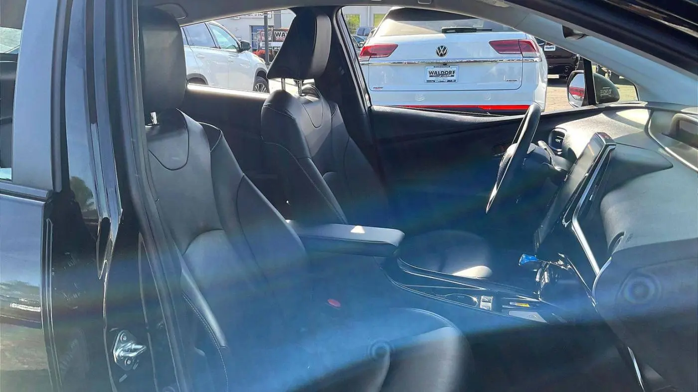 2022 Toyota Prius Prime JTDKAMFP9N3210992