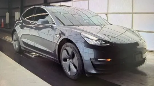 2019 Tesla Model 3 5YJ3E1EA1KF411255
