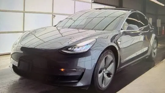 2019 Tesla Model 3 5YJ3E1EA1KF411255