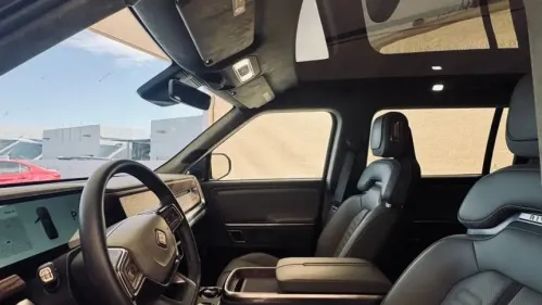2023 Rivian R1S - Images - 10