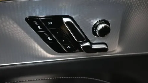 2024 Cadillac Lyriq - Images - 14