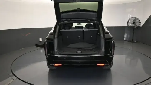 2024 Cadillac Lyriq - Images - 43