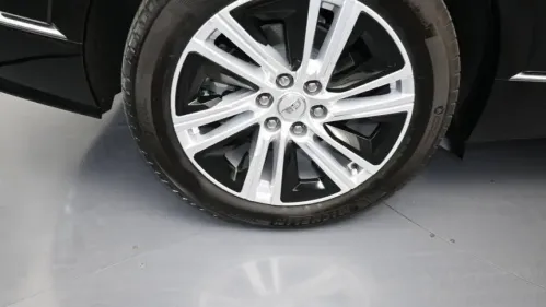 2024 Cadillac Lyriq - Images - 46