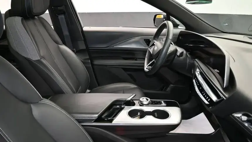 2024 Cadillac Lyriq - Images - 50
