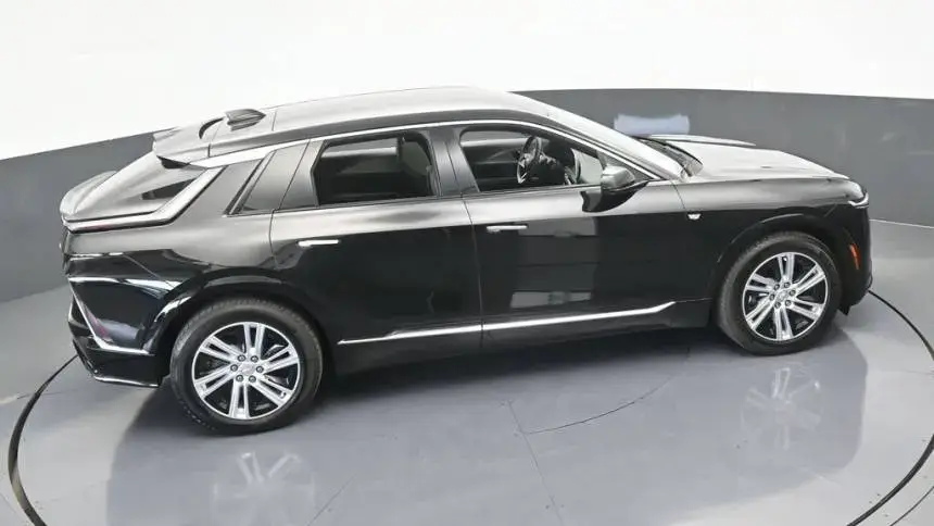 2024 Cadillac Lyriq - Images - 60