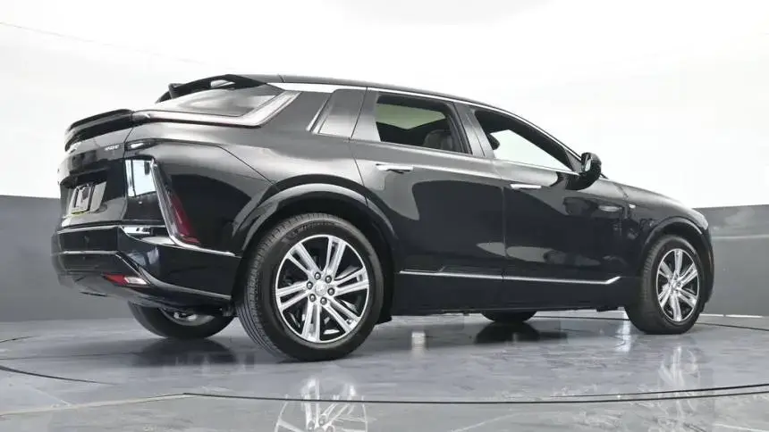 2024 Cadillac Lyriq - Images - 68