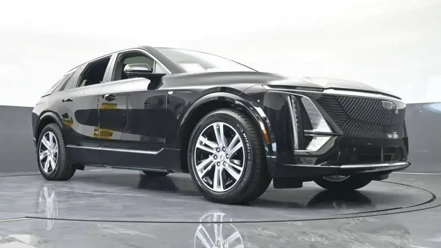 2024 Cadillac Lyriq - Images - 70