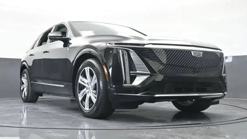 2024 Cadillac Lyriq - Images - 71