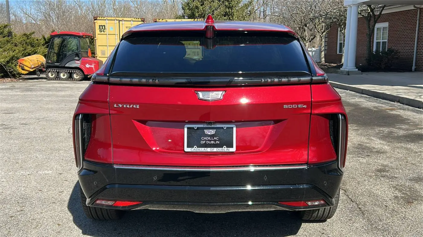 2025 Cadillac Lyriq 1GYKPNRL2SZ306592