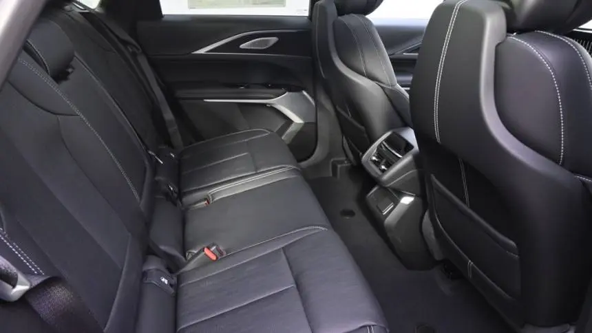 2025 Cadillac Lyriq 1GYKPYRL6SZ306662