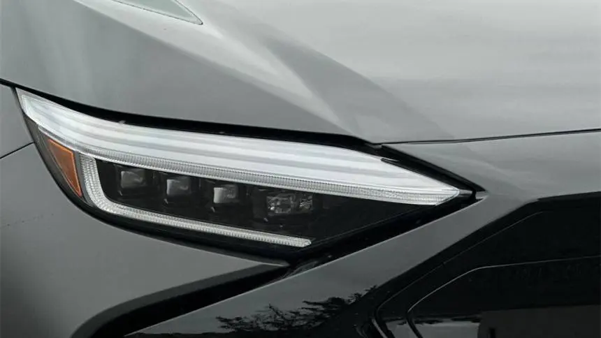2025 Subaru Solterra JTMABABA2SA099203