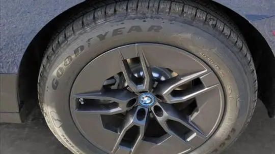2024 BMW iX WB523CF0XRCP46522