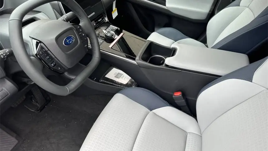 2025 Subaru Solterra JTMABABA1SA101037