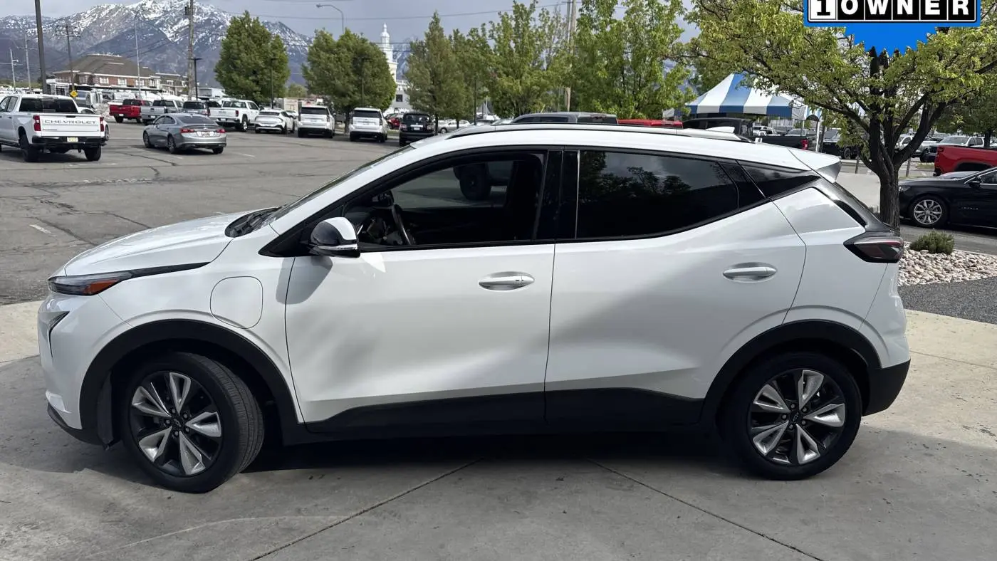 2023 Chevrolet Bolt 1G1FY6S06P4102644