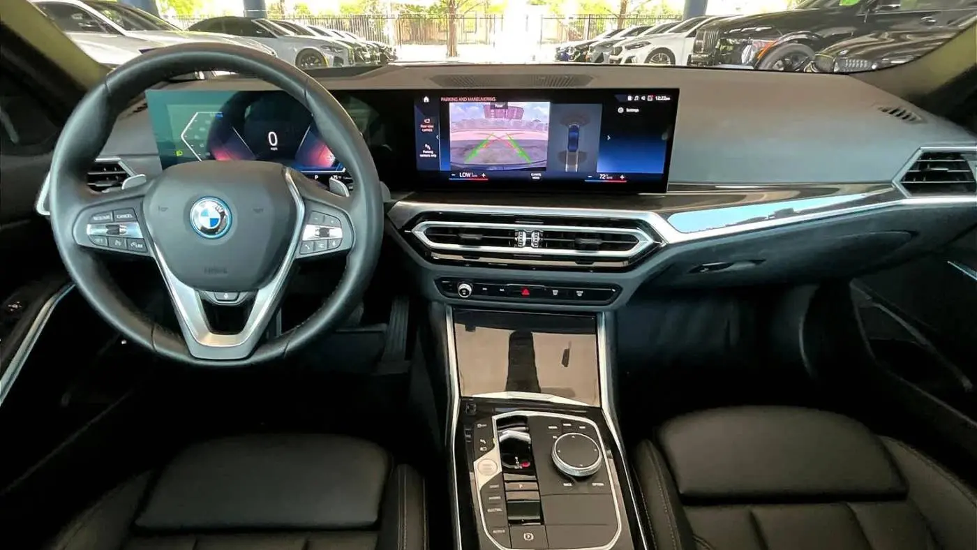 2023 BMW 3 Series 3MW39FS05P8C99632