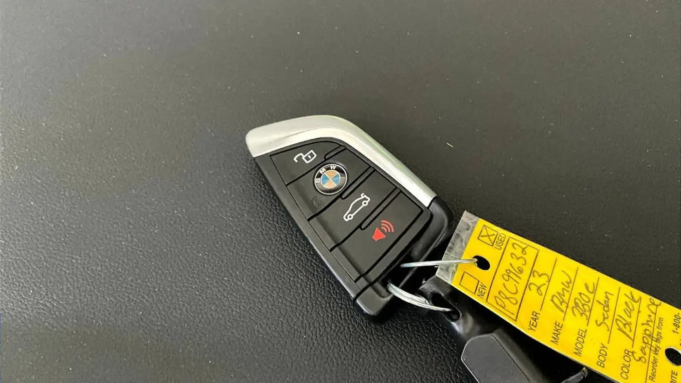 2023 BMW 3 Series 3MW39FS05P8C99632