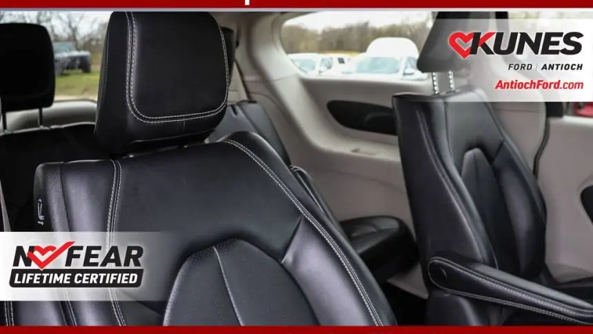 2023 Chrysler Pacifica 2C4RC1L74PR618273