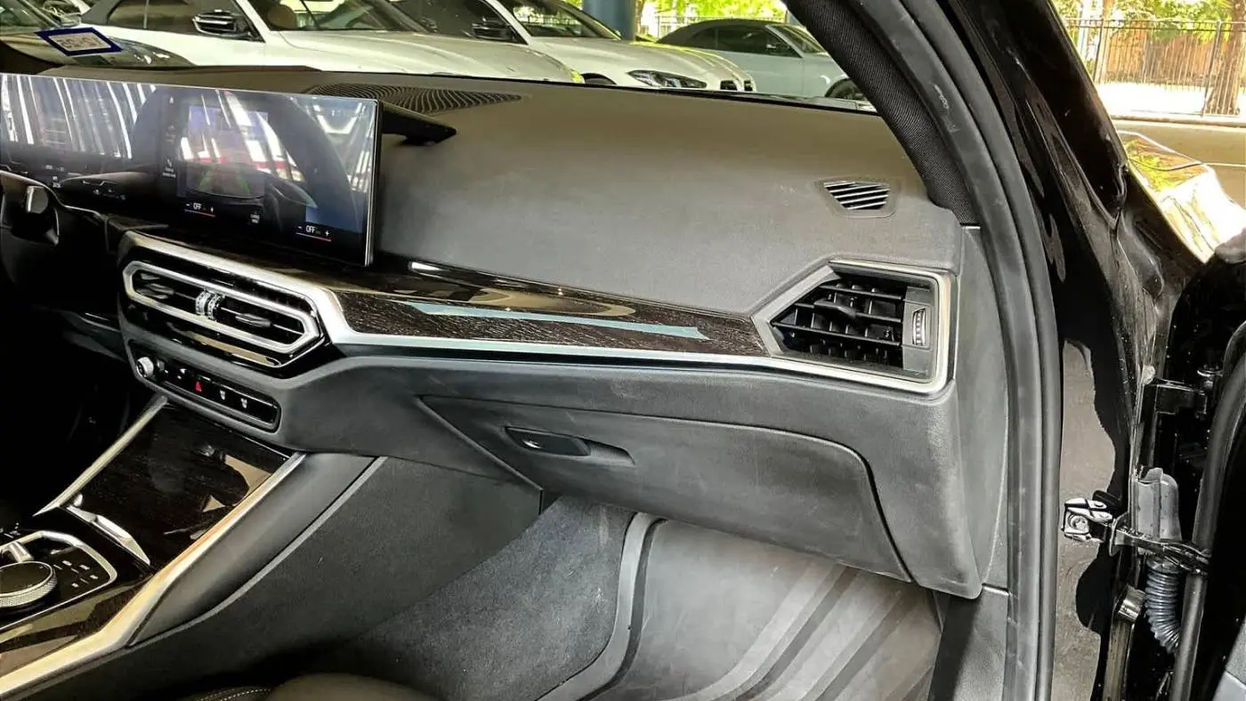 2023 BMW 3 Series 3MW39FS05P8C99632
