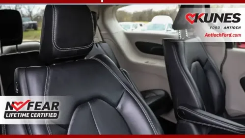 2023 Chrysler Pacifica 2C4RC1L74PR618273