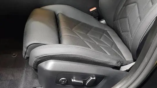 2025 BMW i5 WBY33FK04SCU84176