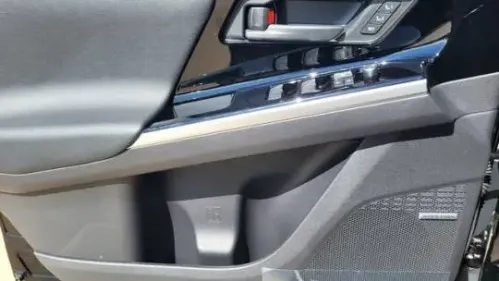 2025 Subaru Solterra JTMABABA8SA095379