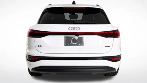 2025 Audi Q6 e-tron WA124BGF7SA032583