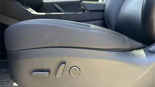 2023 Tesla Model Y 7SAYGDEE6PF835013
